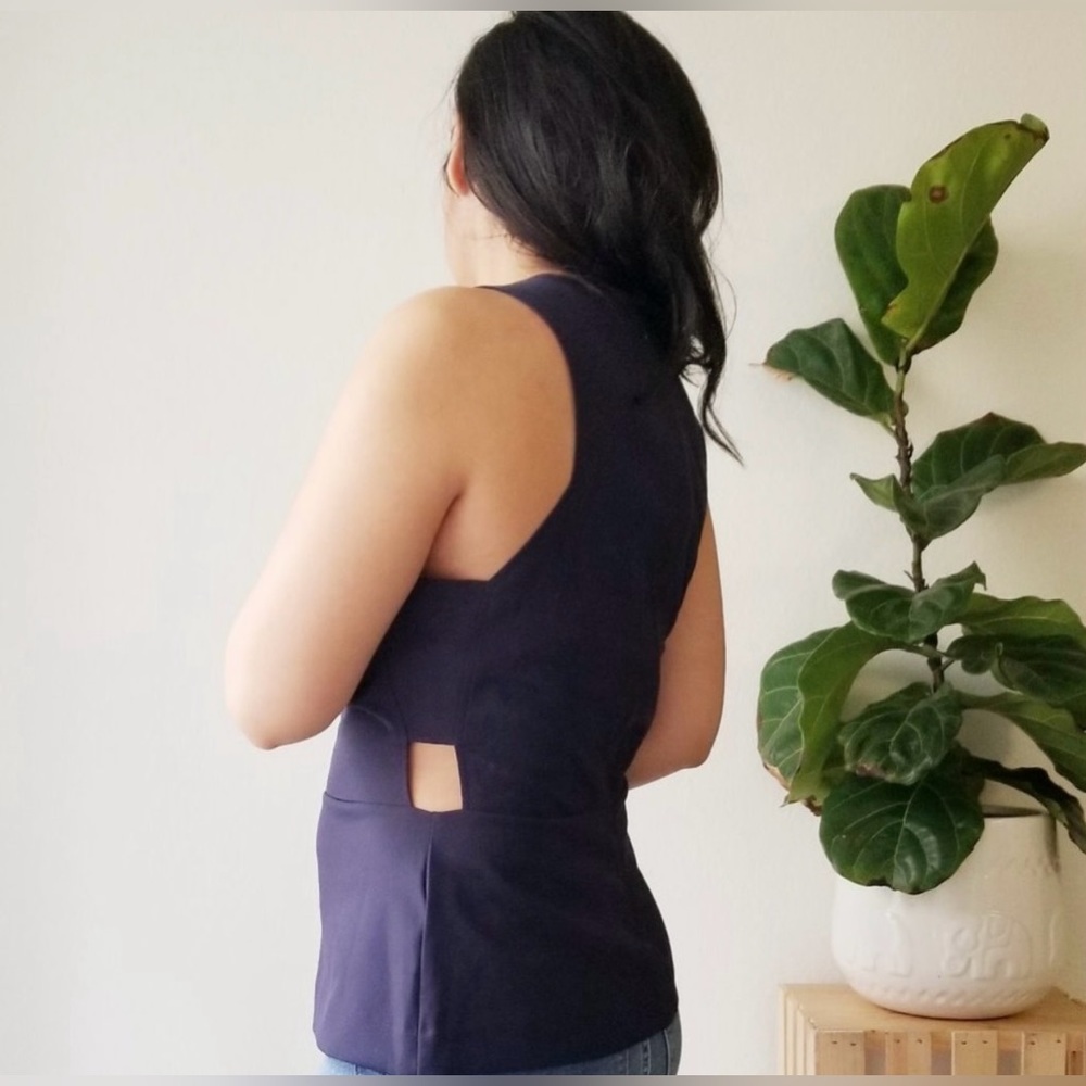 H&M cut out top size 10